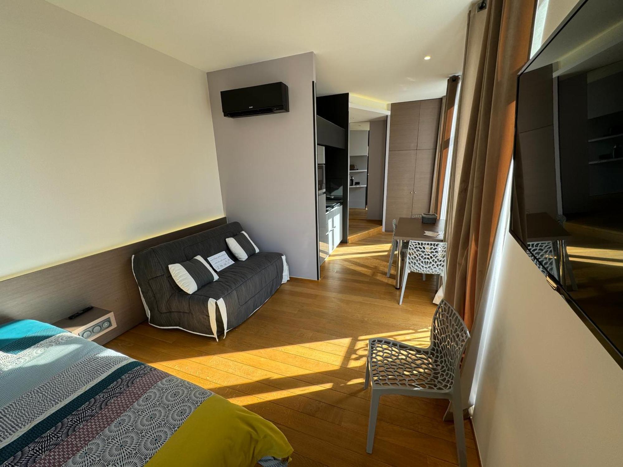 Ferienwohnung Le plein centre Troyes Exterior foto